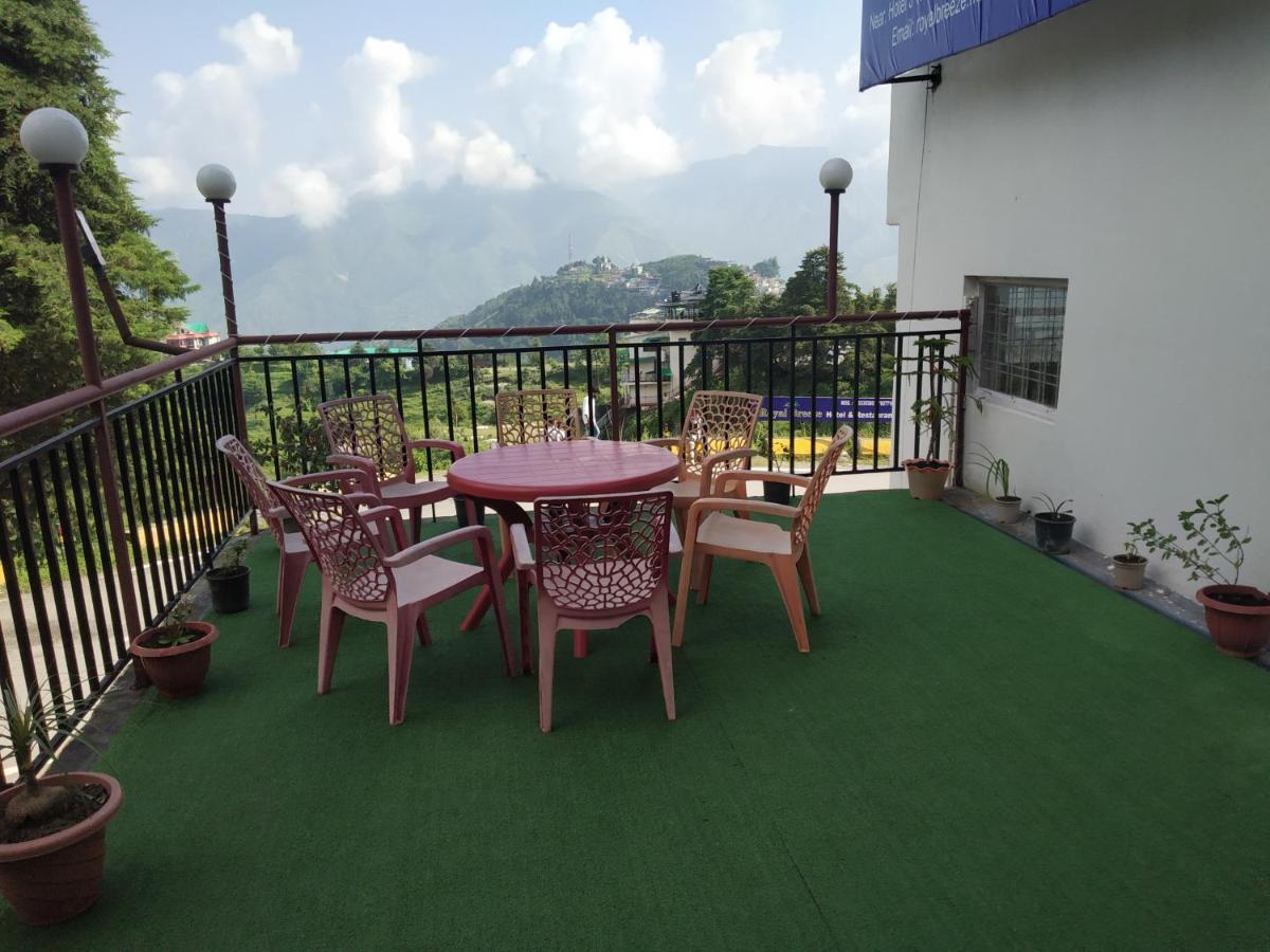 Royal Breeze Hotel & Restaurant Received Most Rated Traveller Award Property For Year 2023-2024 !! Mussoorie Eksteriør bilde