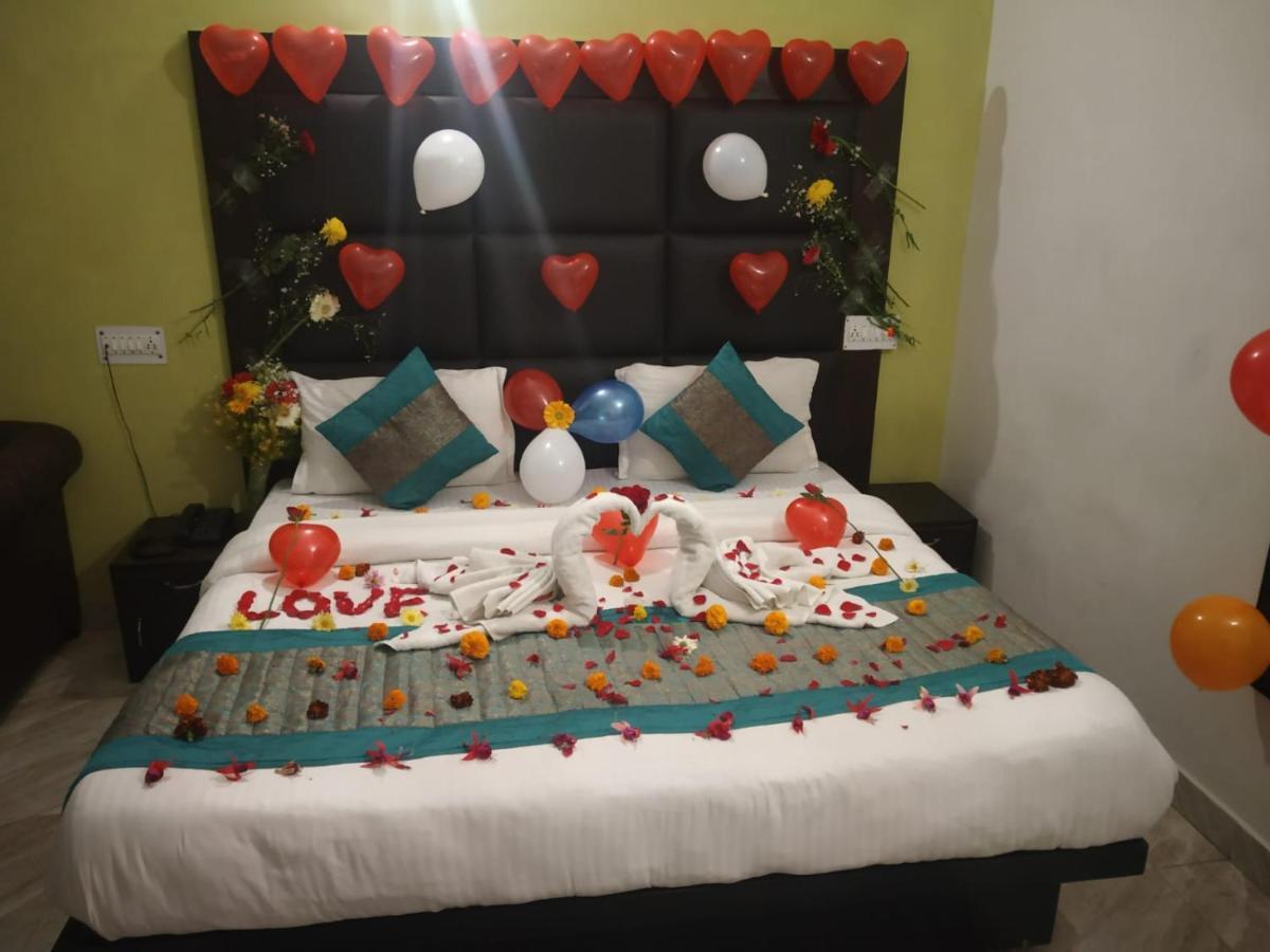 Royal Breeze Hotel & Restaurant Received Most Rated Traveller Award Property For Year 2023-2024 !! Mussoorie Eksteriør bilde